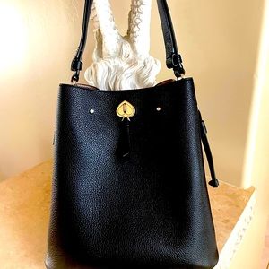 Kate Spade ♠️ Bucket Tote medium black